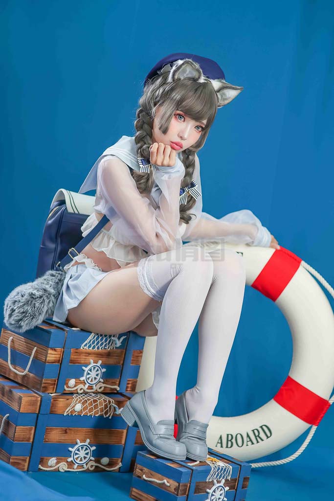 Coser@ElyEE子 Vol.49 灰太狼-泳圈-倩图社