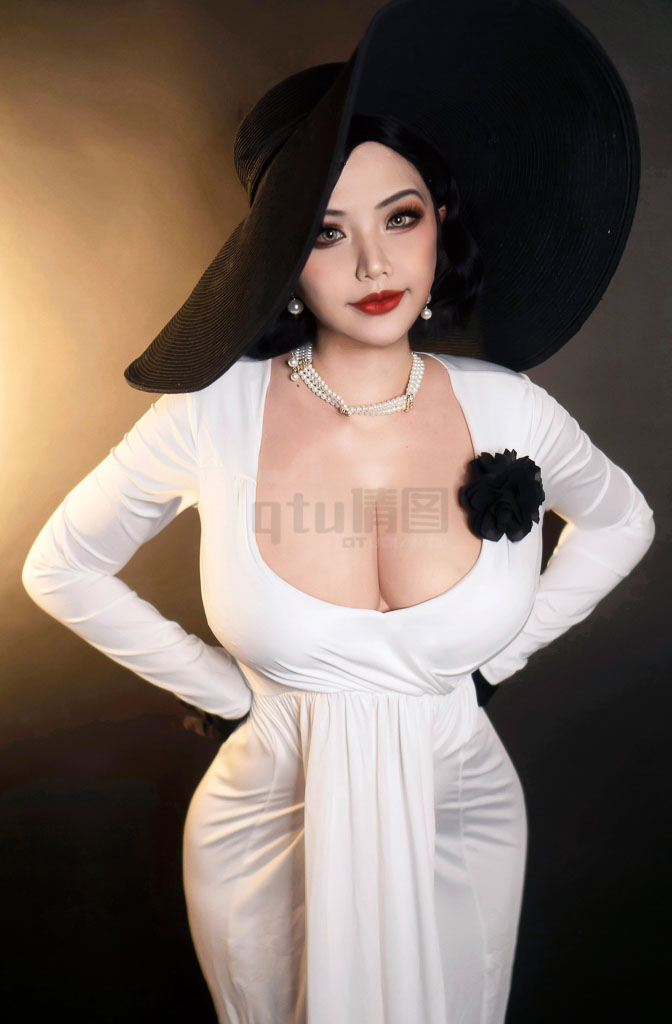 Coser@Hana Bunny Vol.100 Lady Dimitrescu-倩图社