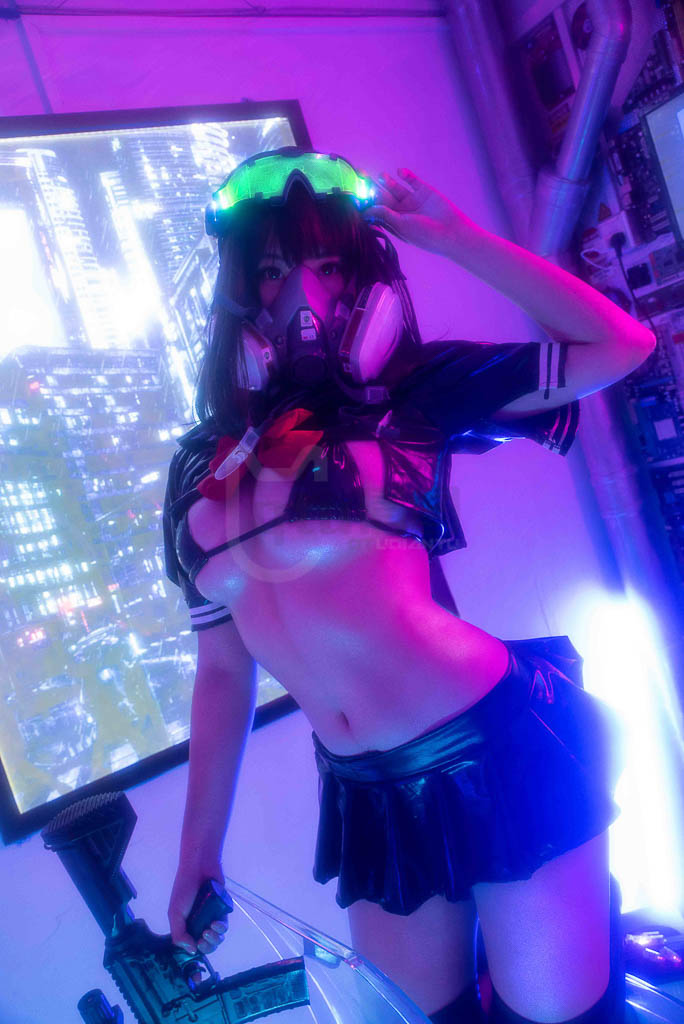 Coser@蜜汁猫裘 Vol.11 漆皮JK-倩图社