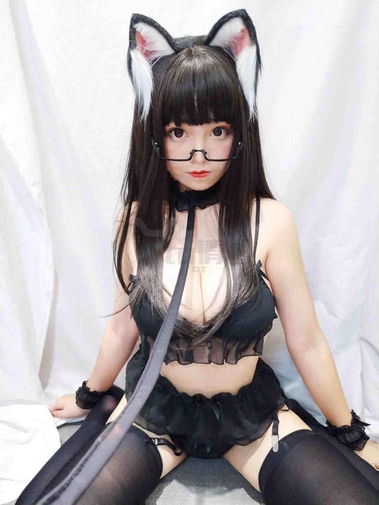 Coser@蜜汁猫裘 Vol.27 眼镜猫娘-倩图社
