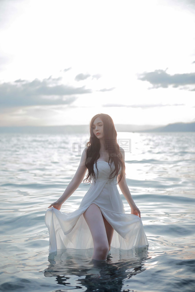 Coser@SayatheFox Vol.6 海滩随拍-倩图社