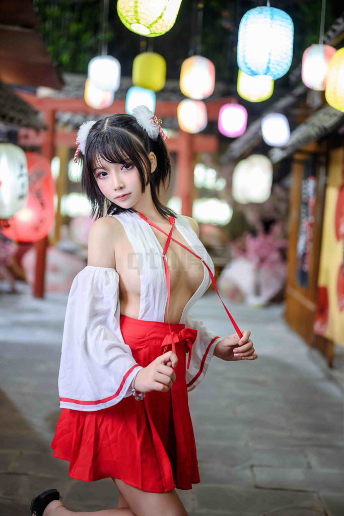 Coser@抱走莫子aa Vol.20 限量电子版巫女-倩图社