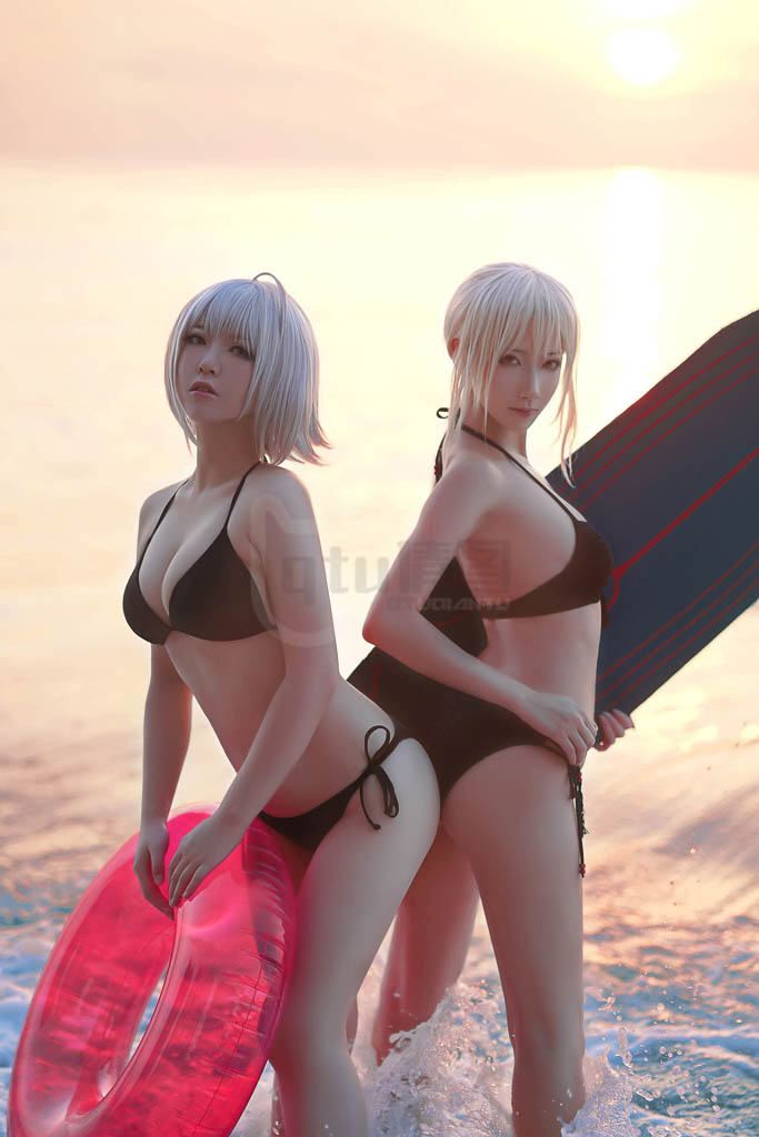 Coser@半半子 Vol.24 泳装-倩图社