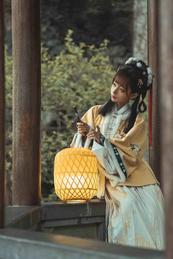 Coser@蠢沫沫 Vol.142 黄汉服-倩图社