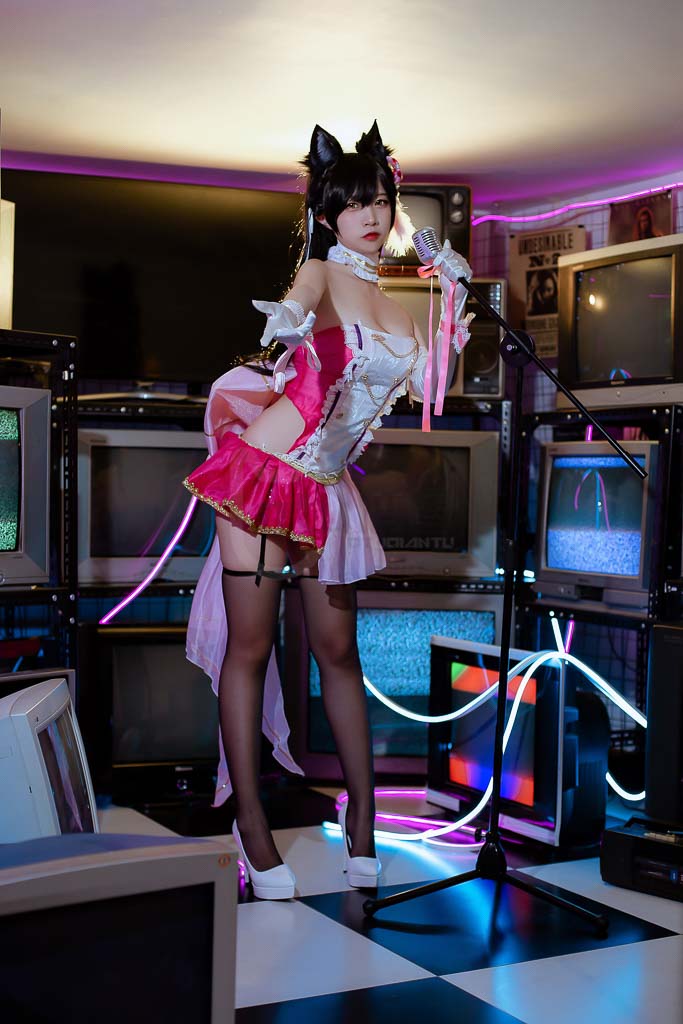 Coser@二佐Nisa Vol.180 犬之眷 碧蓝爱宕打歌服-倩图社