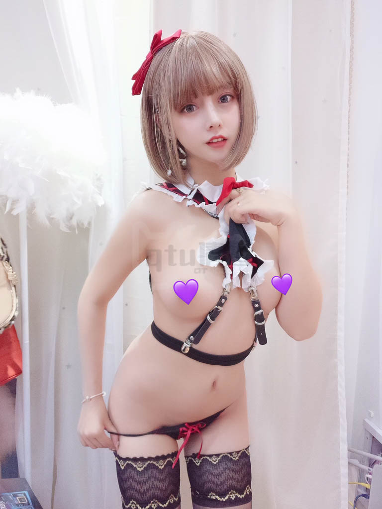 Coser@过期米线线喵 Vol.24 马戏团-倩图社