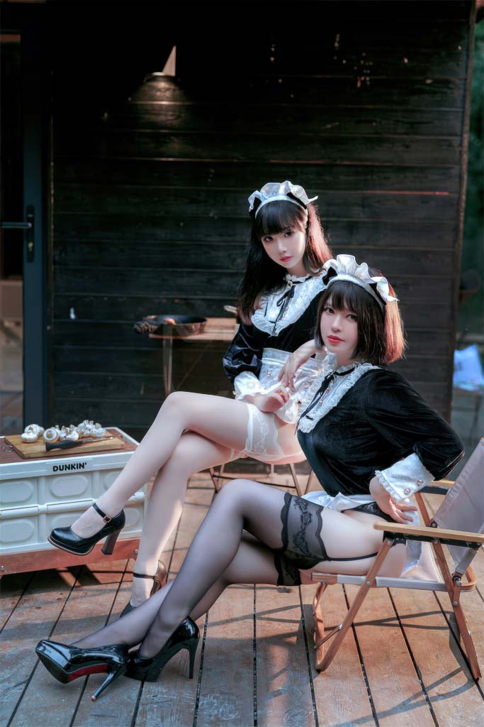 Coser@面饼仙儿 Vol.39 &半半子 Maid姉妹-倩图社