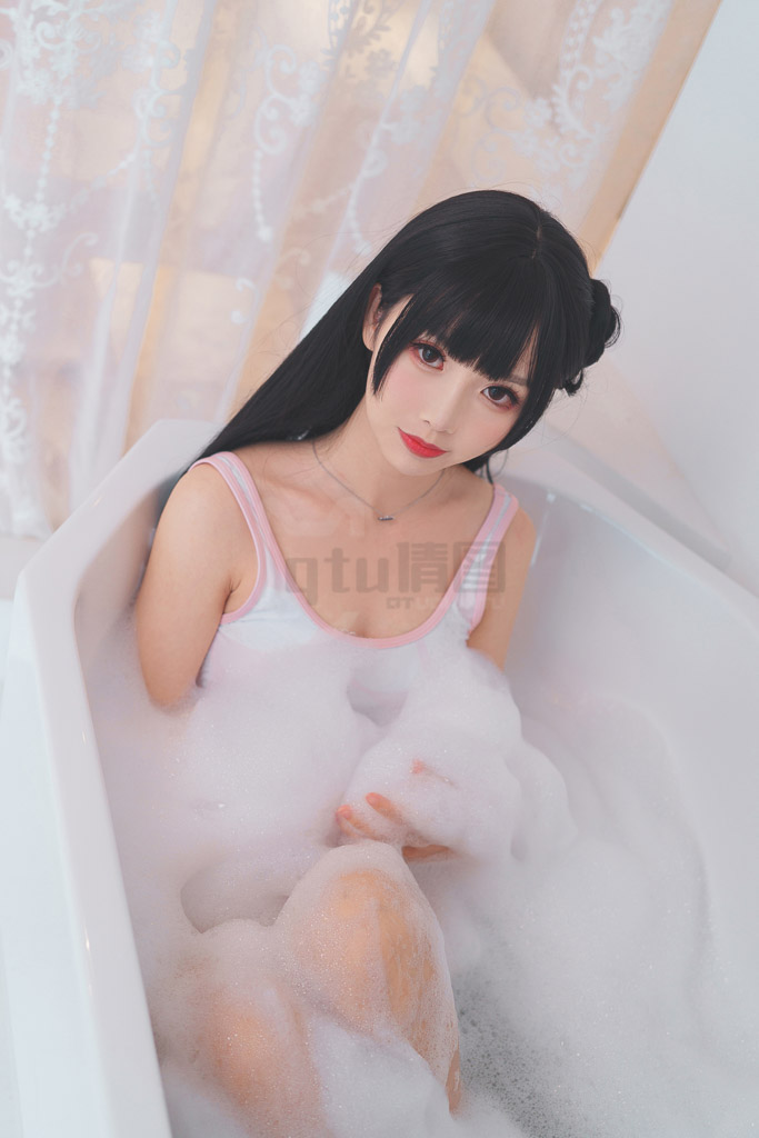 Coser@面饼仙儿 Vol.69 浴缸泡泡-倩图社