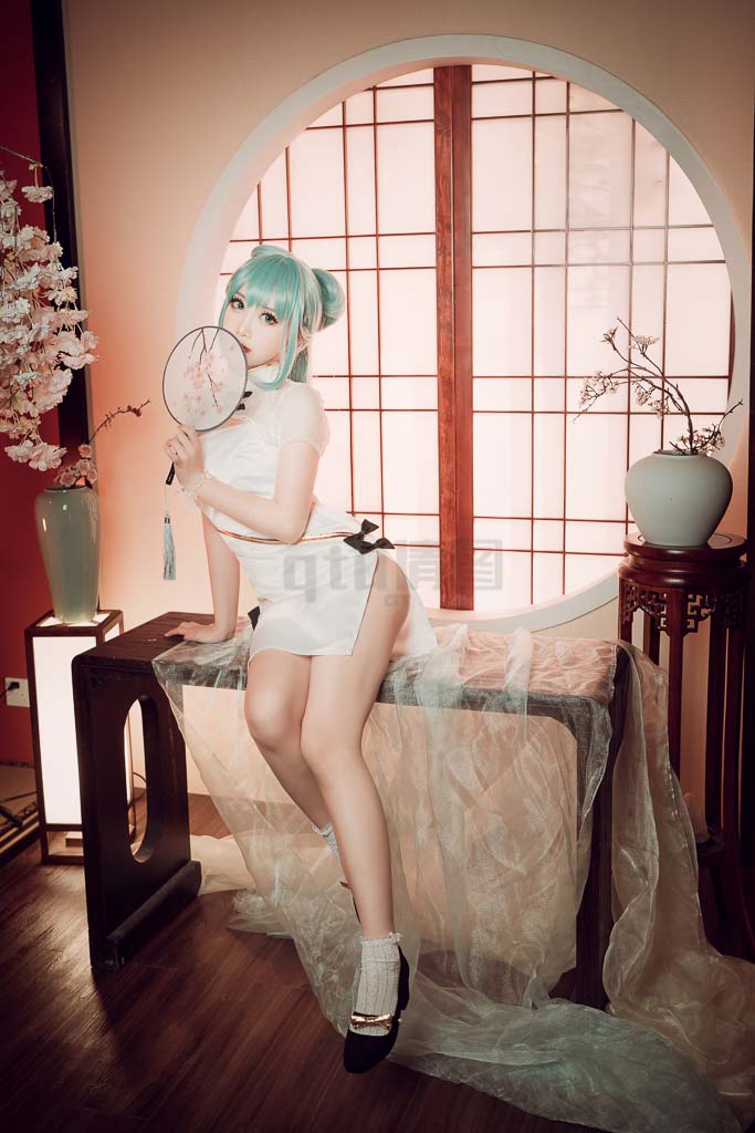 Coser@面饼仙儿 Vol.96 初音旗袍-倩图社