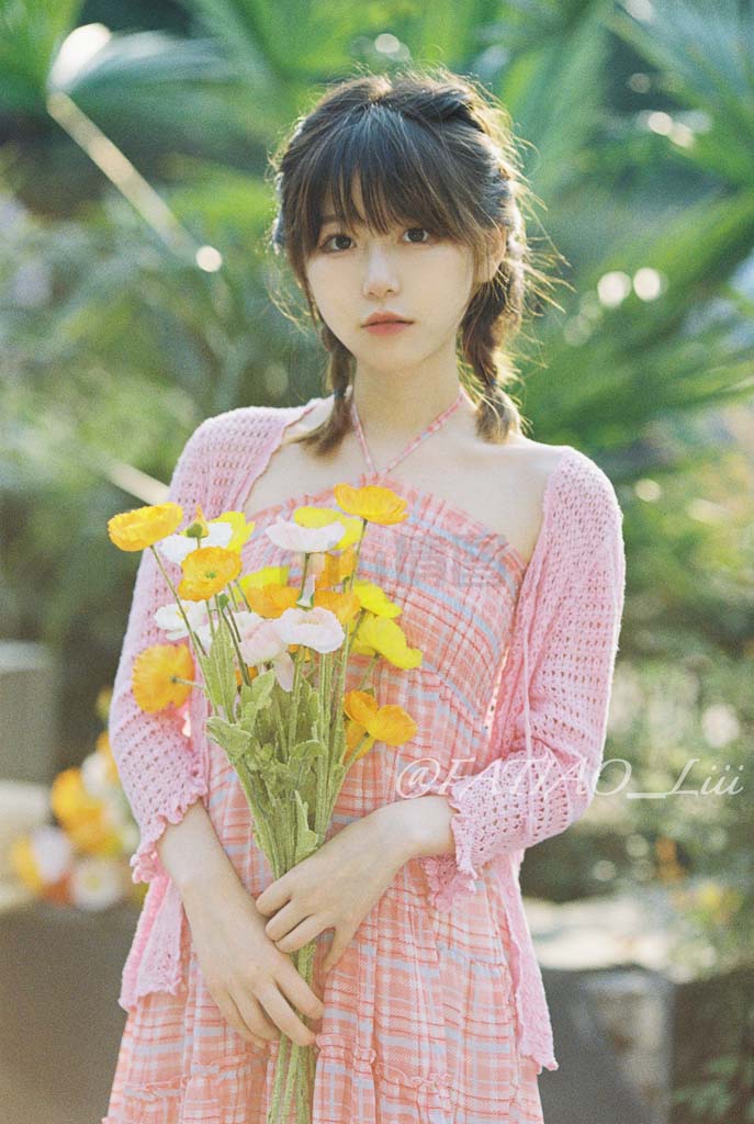 Coser@迷之呆梨 Vol.94 「春」-倩图社