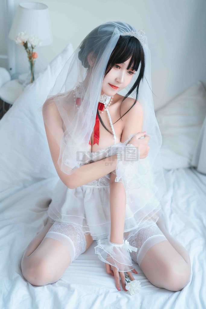Coser@三度 Vol.61 婚纱孔雀翎-倩图社