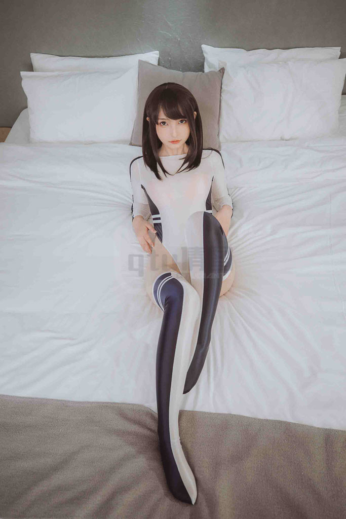 Coser@神楽坂真冬 Vol.82 竞泳主题《水之形2》-倩图社