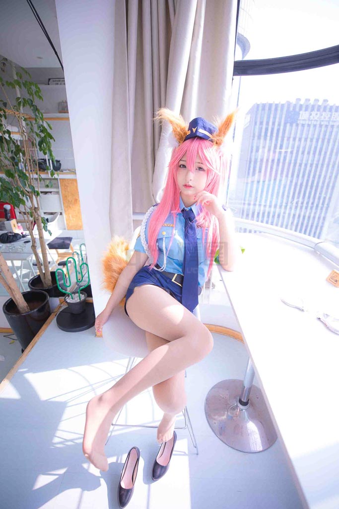 Coser@神楽坂真冬 Vol.9 後で逮捕してもいい？-倩图社